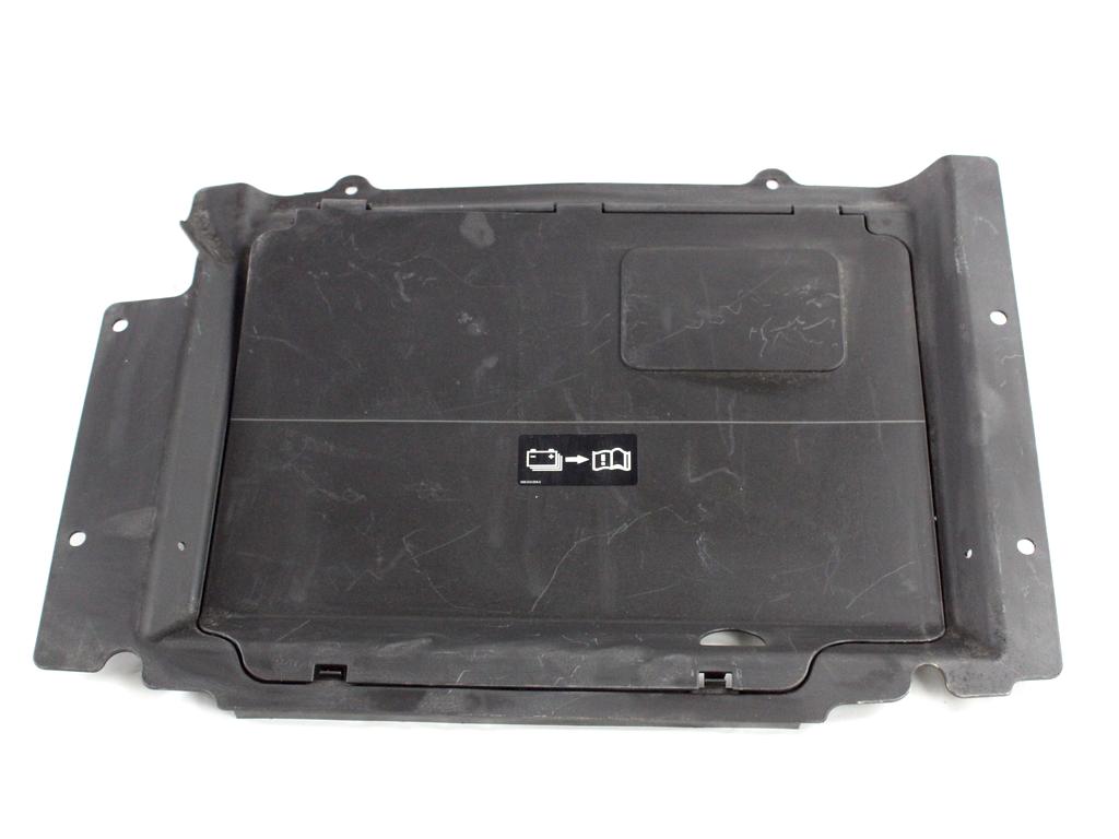 95B863565F RIVESTIMENTO COVER COPERCHIO BATTERIA PORSCHE MACAN R 2.9 B 280KW 5P AUT (2021) RICAMBIO USATO