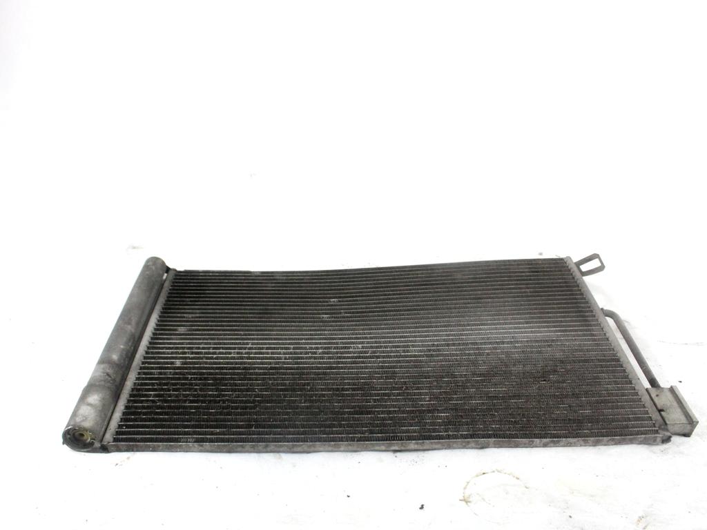 52039557 CONDENSATORE RADIATORE CLIMATIZZATORE CLIMA A/C FIAT PUNTO 1.4 M 57KW 5M 5P (2014) RICAMBIO USATO 