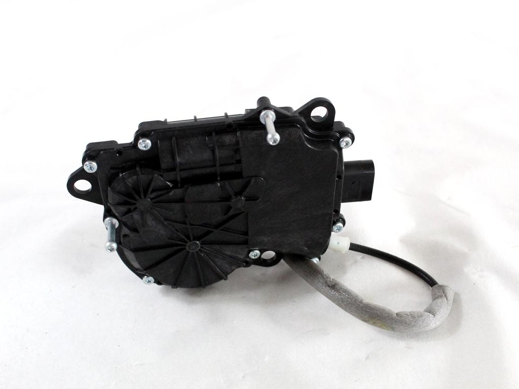 LR070125 MOTORINO CHIUSURA SERRATURA PORTELLONE COFANO POSTERIORE LAND ROVER DISCOVERY SPORT L550 2.0 D 4X4 132KW AUT 5P (2017) RICAMBIO USATO DK62-404C10-AD 