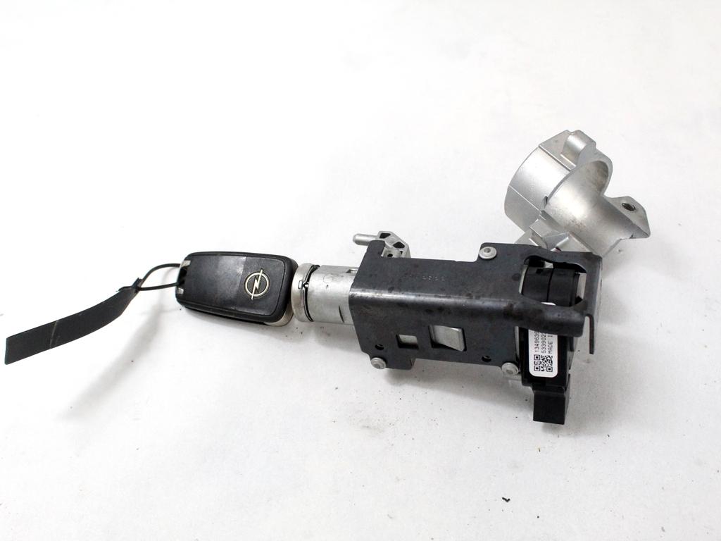 12670942 KIT ACCENSIONE AVVIAMENTO OPEL CORSA E 1.4 G 66KW 5M 5P (2016) RICAMBIO USATO CON CENTRALINA MOTORE, QUADRO STRUMENTI, BLOCCHETTI ACCENSIONE APERTURA CON CHIAVE 12668866 13506072 13504286 39056369