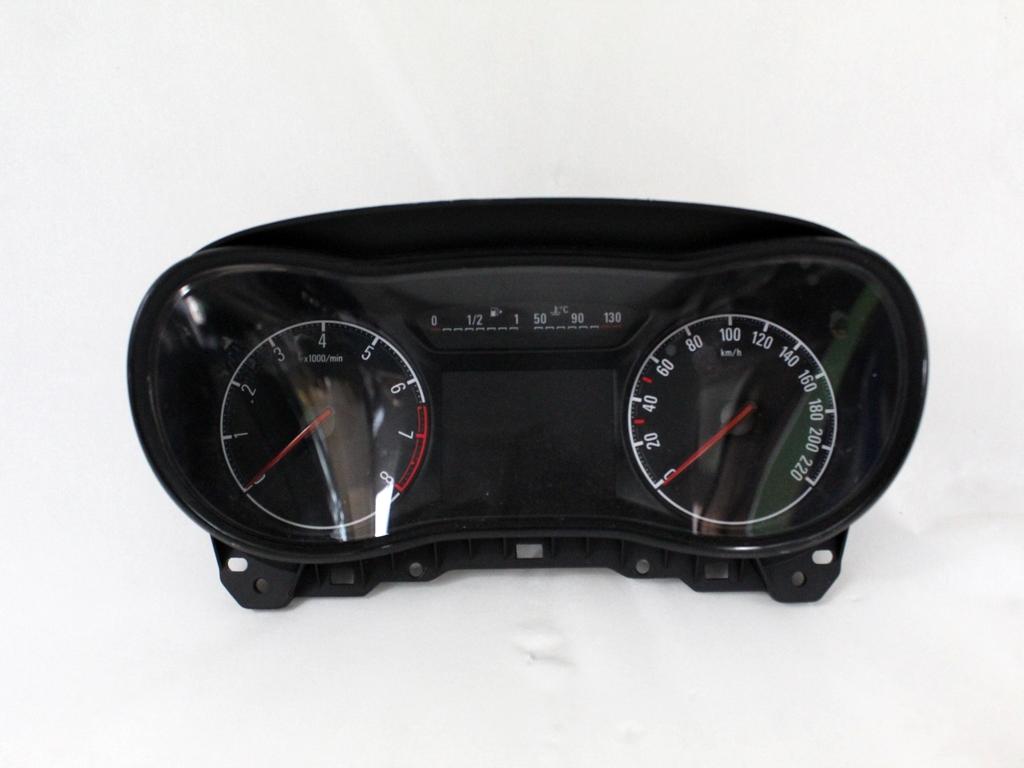 12670942 KIT ACCENSIONE AVVIAMENTO OPEL CORSA E 1.4 G 66KW 5M 5P (2016) RICAMBIO USATO CON CENTRALINA MOTORE, QUADRO STRUMENTI, BLOCCHETTI ACCENSIONE APERTURA CON CHIAVE 12668866 13506072 13504286 39056369