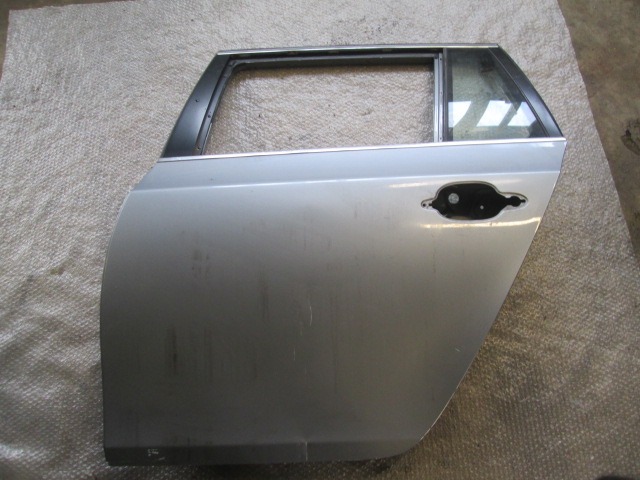 ZADNJA LEVA VRATA  OEM N. 41527158501 ORIGINAL REZERVNI DEL BMW SERIE 5 E60 E61 (2003 - 2010) DIESEL LETNIK 2005