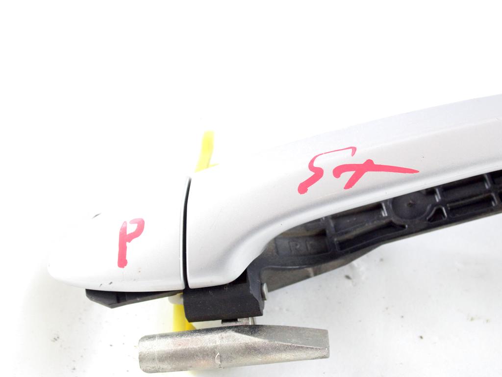 6922853010B0 MANIGLIA ESTERNA PORTA POSTERIORE SINISTRA LEXUS IS II E2 220D 2.2D 130KW 6M 5P (2006) RICAMBIO USATO 69228-53010-A0 