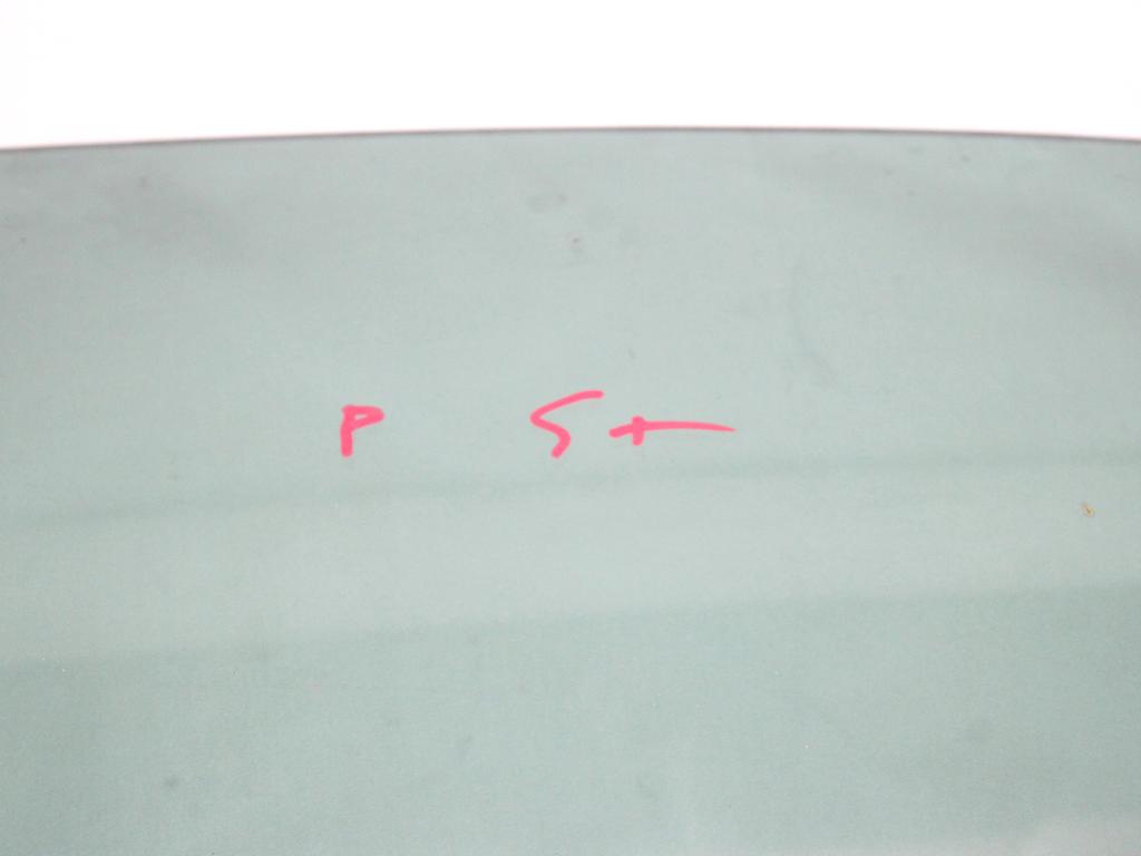6811453141 VETRO SCENDENTE PORTA POSTERIORE SINISTRA LEXUS IS II E2 220D 2.2D 130KW 6M 5P (2006) RICAMBIO USATO 68114-53130 