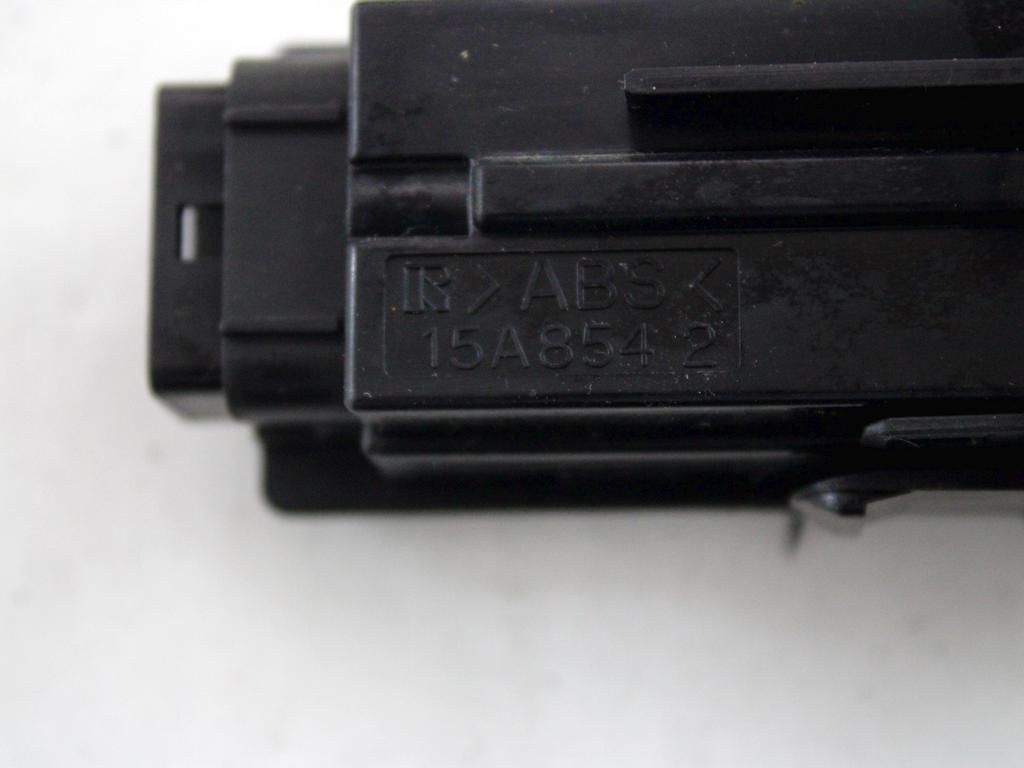89611-30020 COMANDO INTERRUTTORE ACCENSIONE SPEGNIMENTO START AND STOP ENGINE LEXUS IS II E2 220D 2.2D 130KW 6M 5P (2006) RICAMBIO USATO