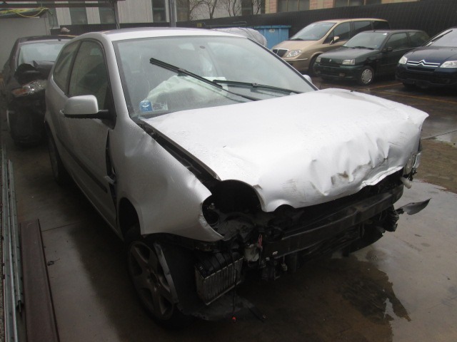 VOLKSWAGEN POLO 1.4 D 55KW 5M 3P (2003) RICAMBIO USATO 