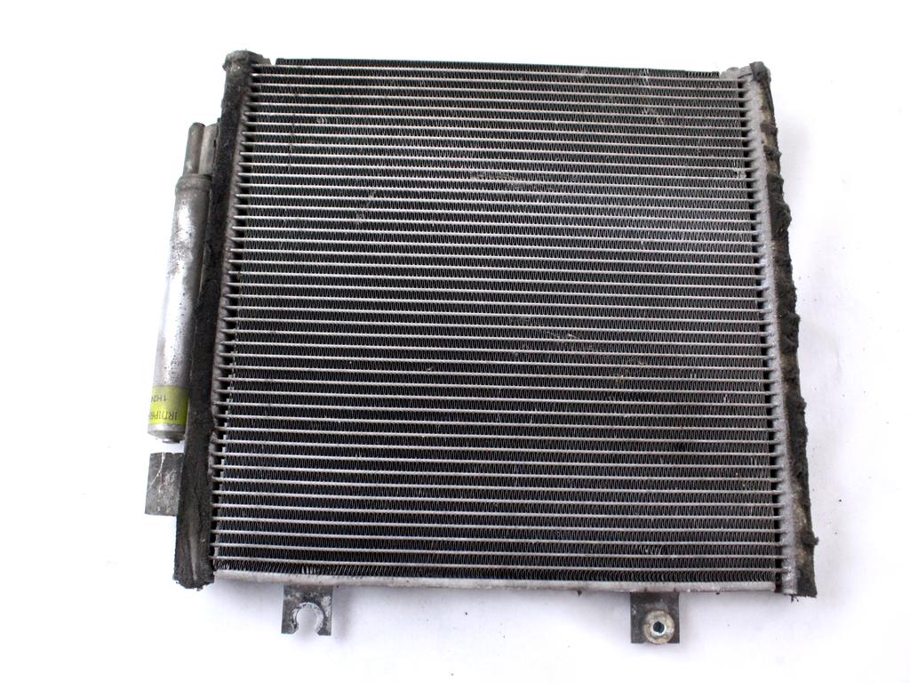 9209607 CONDENSATORE RADIATORE CLIMATIZZATORE CLIMA A/C OPEL AGILA A 1.0 B 44KW 5M 5P (2006) RICAMBIO USATO