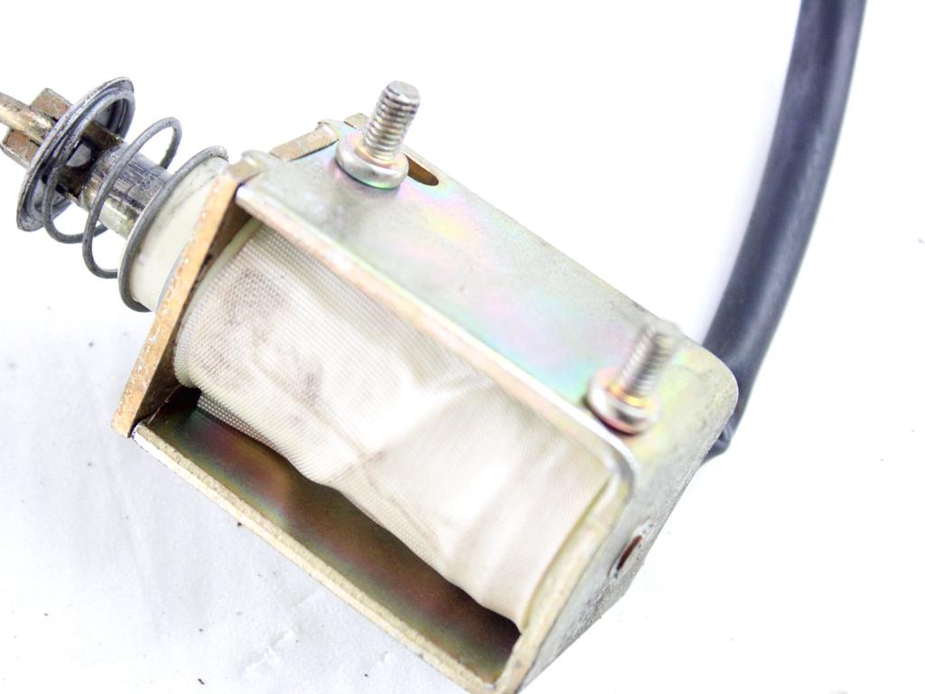 60594777 MOTORINO ATTUATORE CHIUSURA PORTELLONE COFANO POSTERIORE BAULE ALFA ROMEO SPIDER 2.0 B 110KW 5M 2P (1997) RICAMBIO USATO