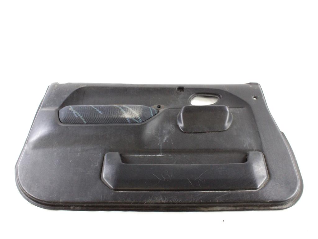 83720-81A00 PANNELLO INTERNO PORTA ANTERIORE SINISTRA SUZUKI JIMNY 1.3 B 4X4 60KW 5M 3P (2004) RICAMBIO USATO