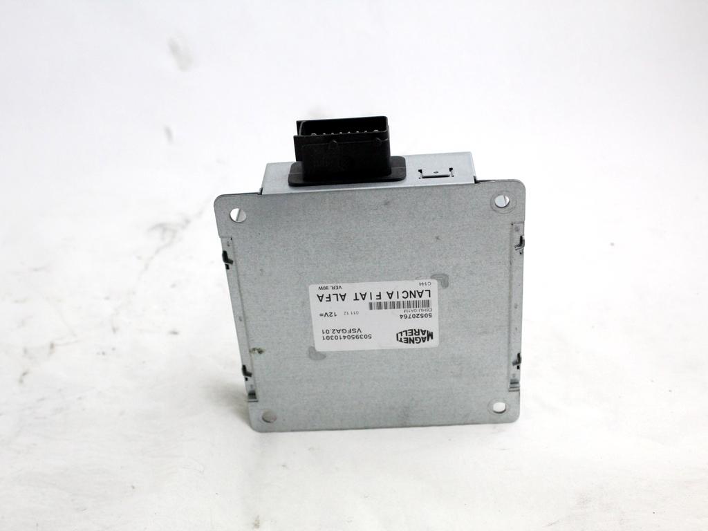 50520764 CENTRALINA AUTORADIO FIAT 500 1.2 B 51KW 5M 3P (2012) RICAMBIO USATO 