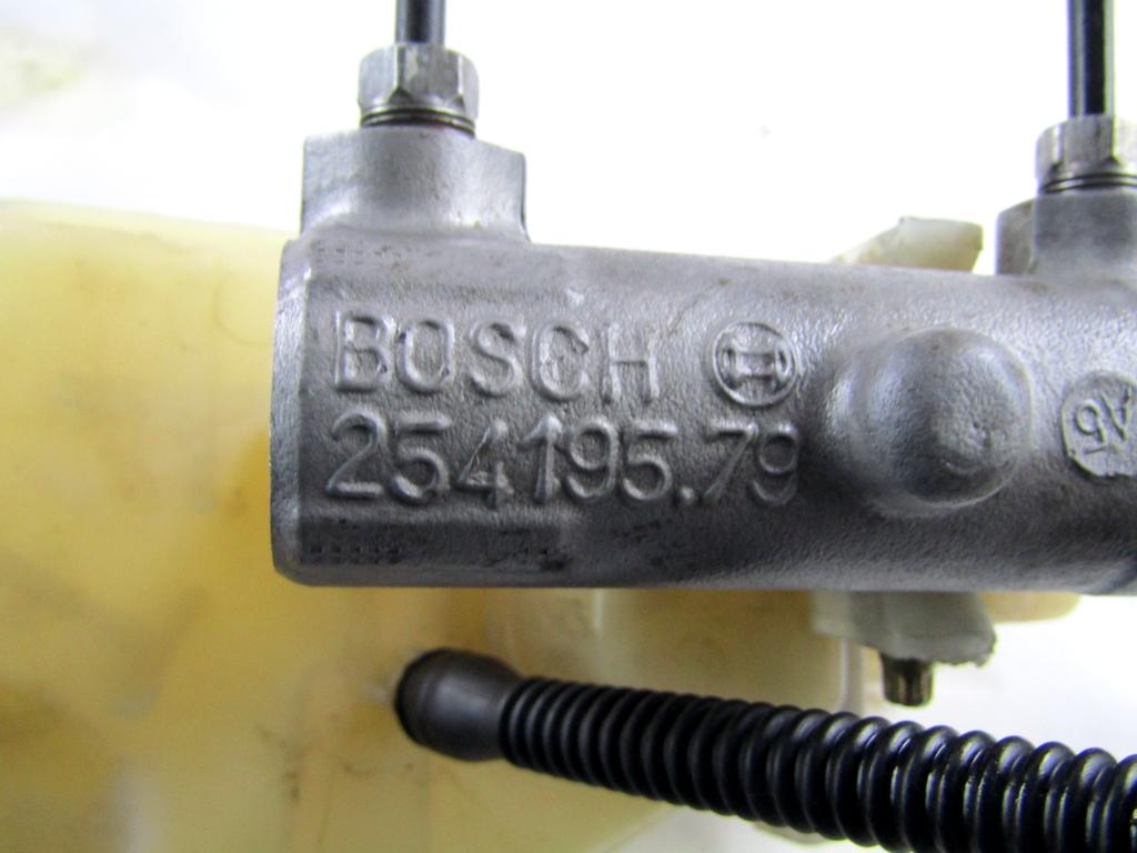 ZAVORNI CILINDER OEM N. 463592 ORIGINAL REZERVNI DEL CITROEN C3 / PLURIEL MK1 (2002 - 09/2005) DIESEL LETNIK 2005