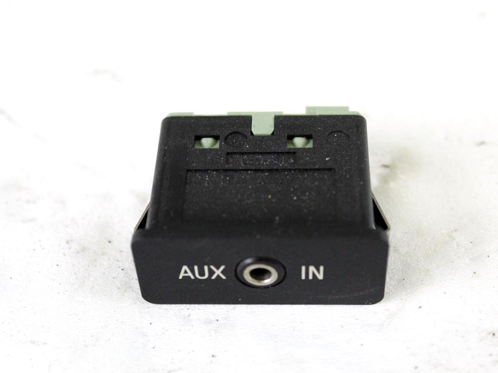 61316986791 PORTA INGRESSO AUX BMW SERIE 5 530D E60 3.0 D 173KW AUT 4P (2008) RICAMBIO USATO 