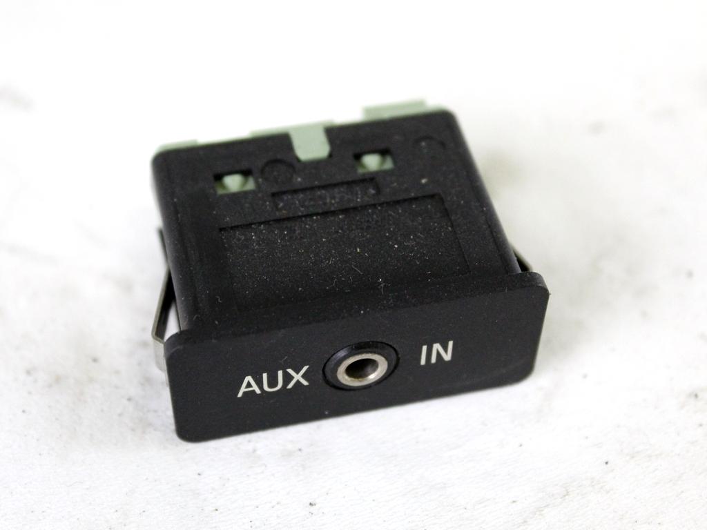 61316986791 PORTA INGRESSO AUX BMW SERIE 5 530D E60 3.0 D 173KW AUT 4P (2008) RICAMBIO USATO 