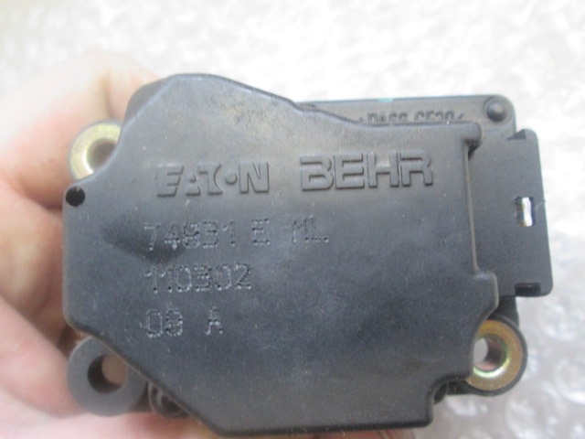 MOTORCEK OGREVANJA OEM N. 110302 ORIGINAL REZERVNI DEL VOLVO V70 MK2 285 (2000 - 2007) DIESEL LETNIK 2002