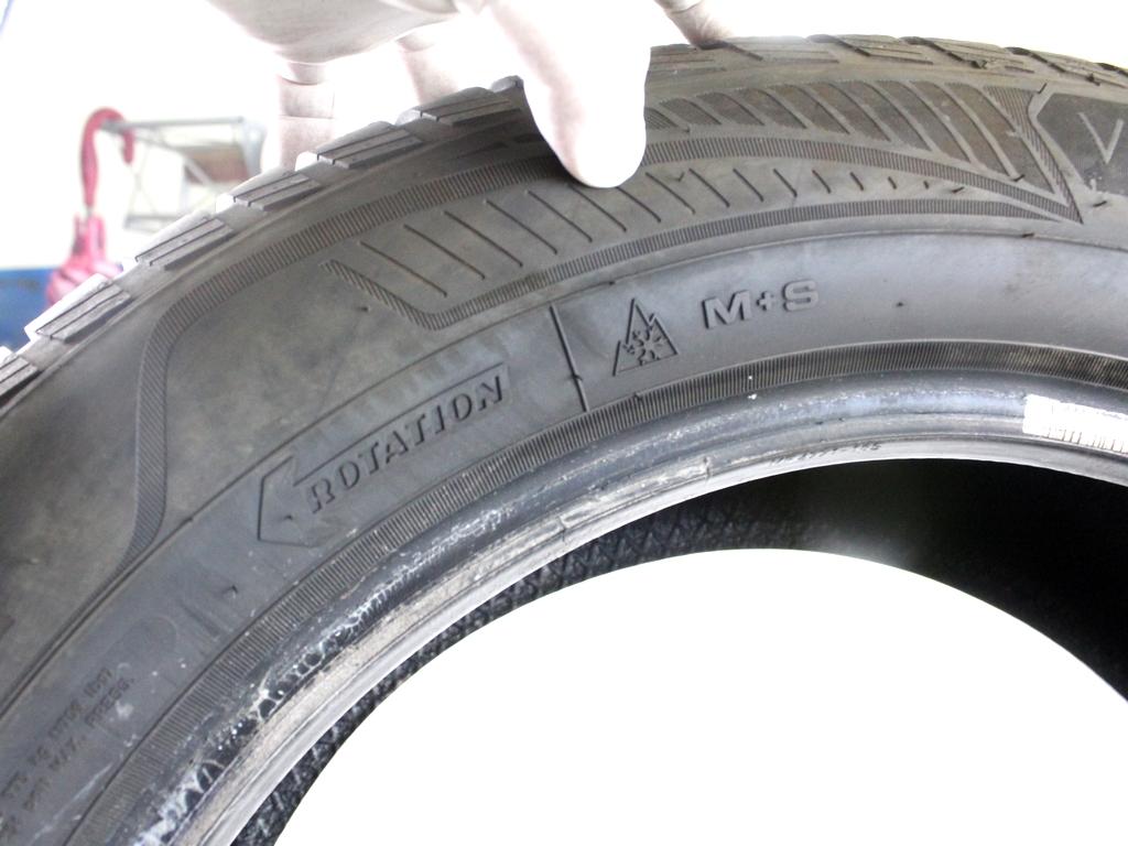 235/55 R17 99H GOODYEAR VECTOR 4 SEASONS GEN-3 6.84MM A4720 PNEUMATICI QUATTRO STAGIONI M+S (QUANTITA' 1 GOMMA)