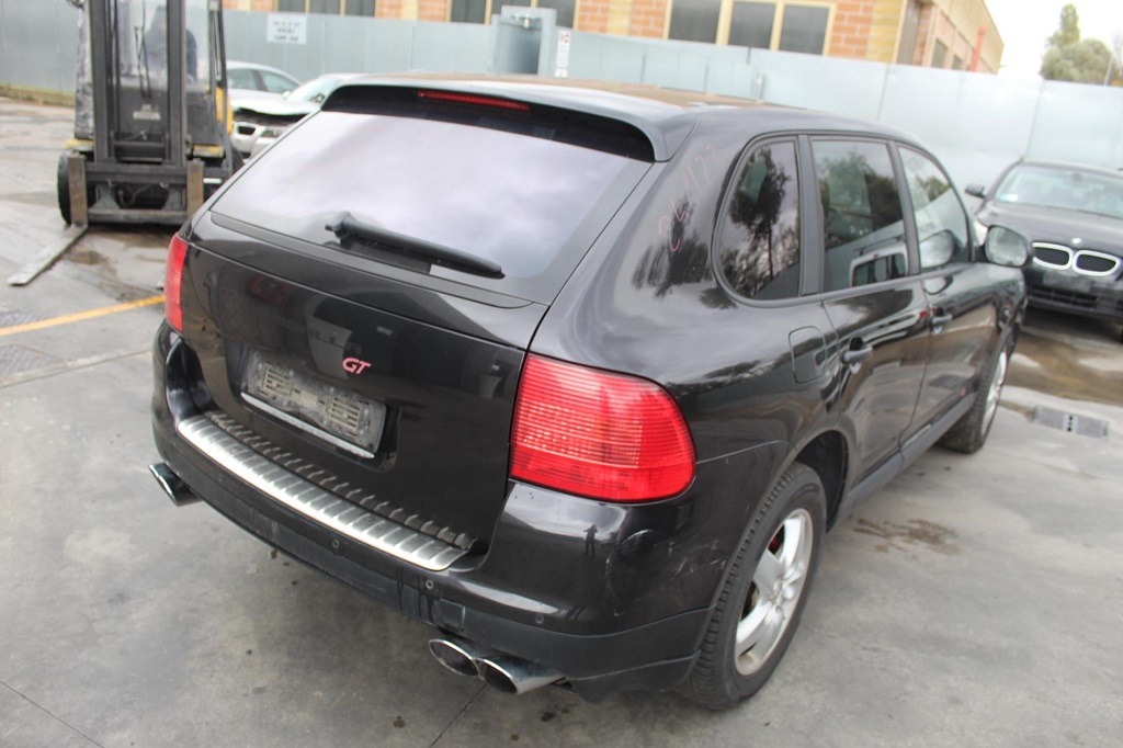 PORSCHE CAYENNE 3.2 B 4X4 184KW AUT 5P (2004) RICAMBIO USATO 
