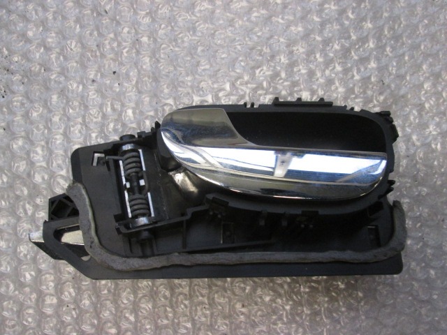 NOTRANJA KLJUKA  OEM N. 9643604577 ORIGINAL REZERVNI DEL PEUGEOT 307 3A/B/C/E/H BER/SW/CABRIO (2001 - 2009) DIESEL LETNIK 2002