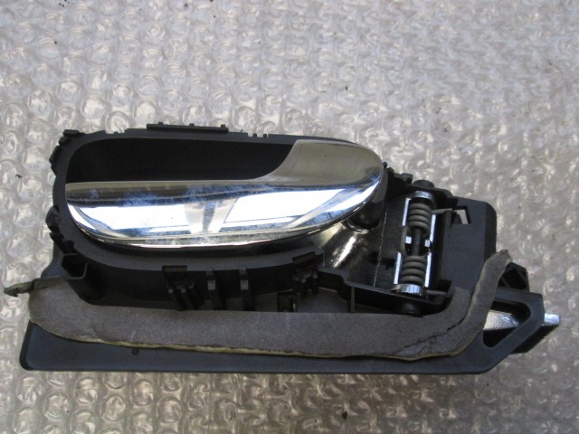 NOTRANJA KLJUKA  OEM N. 9643604477 ORIGINAL REZERVNI DEL PEUGEOT 307 3A/B/C/E/H BER/SW/CABRIO (2001 - 2009) DIESEL LETNIK 2002