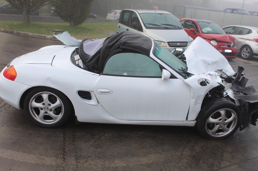 PORSCHE BOXTER S 2.5 B 150KW AUT 2P (1998) RICAMBIO USATO 