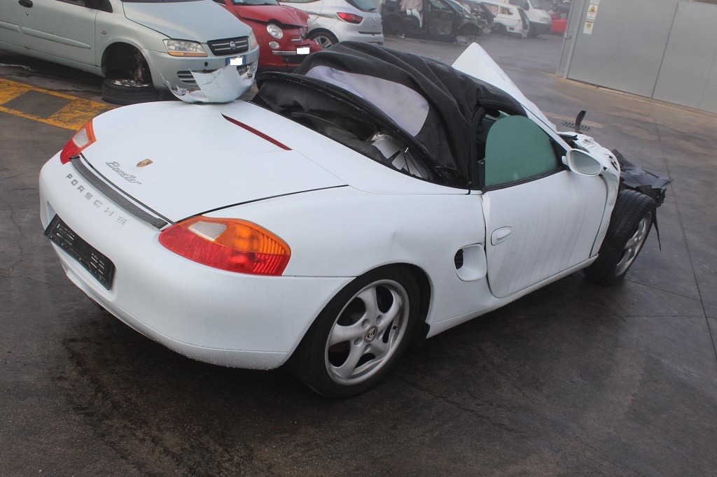 PORSCHE BOXTER S 2.5 B 150KW AUT 2P (1998) RICAMBIO USATO 