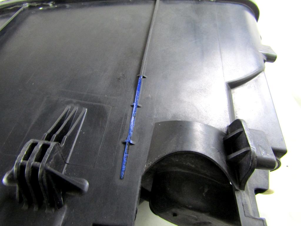 95563115841 FARO FANALE ANTERIORE DESTRO XENON PORSCHE CAYENNE 3.2 B 4X4 184KW AUT 5P (2004) RICAMBIO USATO SUPPORTI DANNEGGIATI