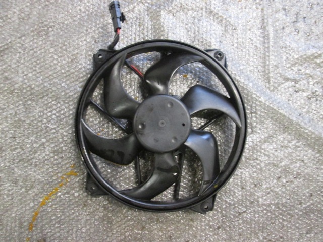 VENTILATOR HLADILNIKA OEM N. 1253A8 ORIGINAL REZERVNI DEL PEUGEOT 307 3A/B/C/E/H BER/SW/CABRIO (2001 - 2009) DIESEL LETNIK 2002