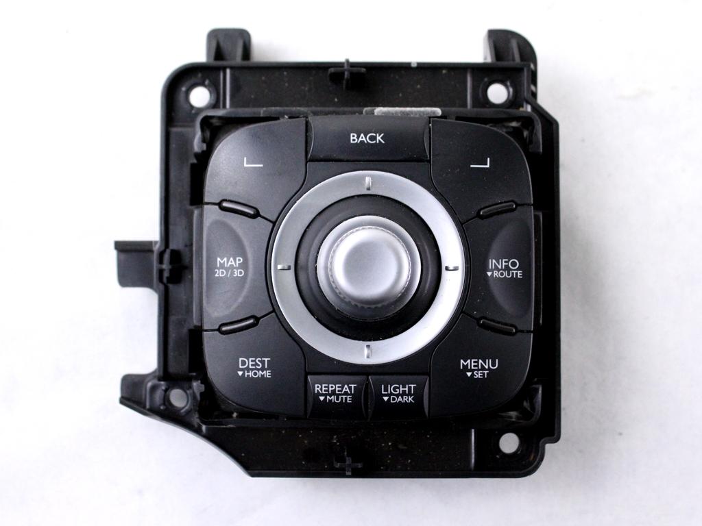 253B02542R GRUPPO DI COMANDO PAD NAVIGAZIONE SATELLITARE RENAULT MEGANE 3 SW 1.5 D 81KW 6M 5P (2015) RICAMBIO USATO