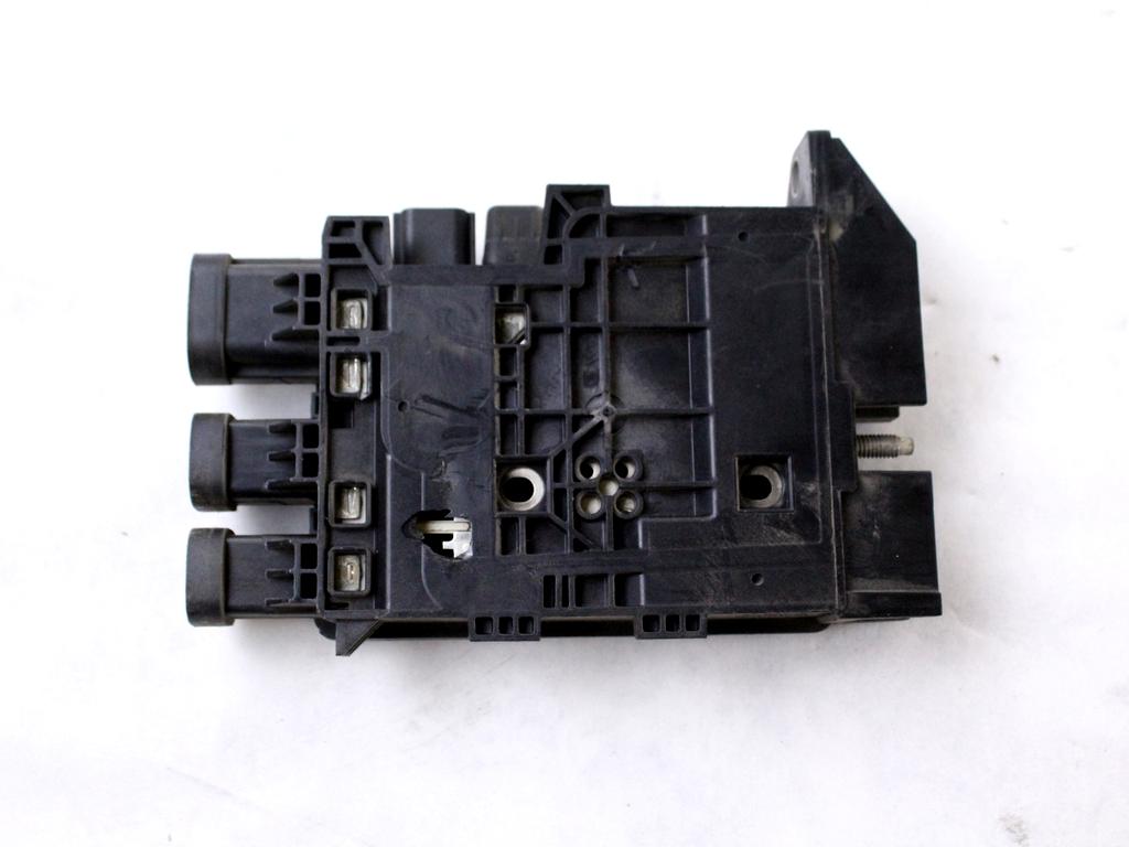 243800011R CENTRALINA BATTERIA RENAULT MEGANE 3 SW 1.5 D 81KW 6M 5P (2015) RICAMBIO USATO