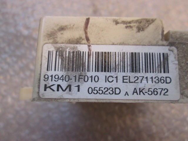 VAROVALKE/RELE' OEM N. EL271136D ORIGINAL REZERVNI DEL KIA SPORTAGE KM MK2 (2004 - 2010)DIESEL LETNIK 2006