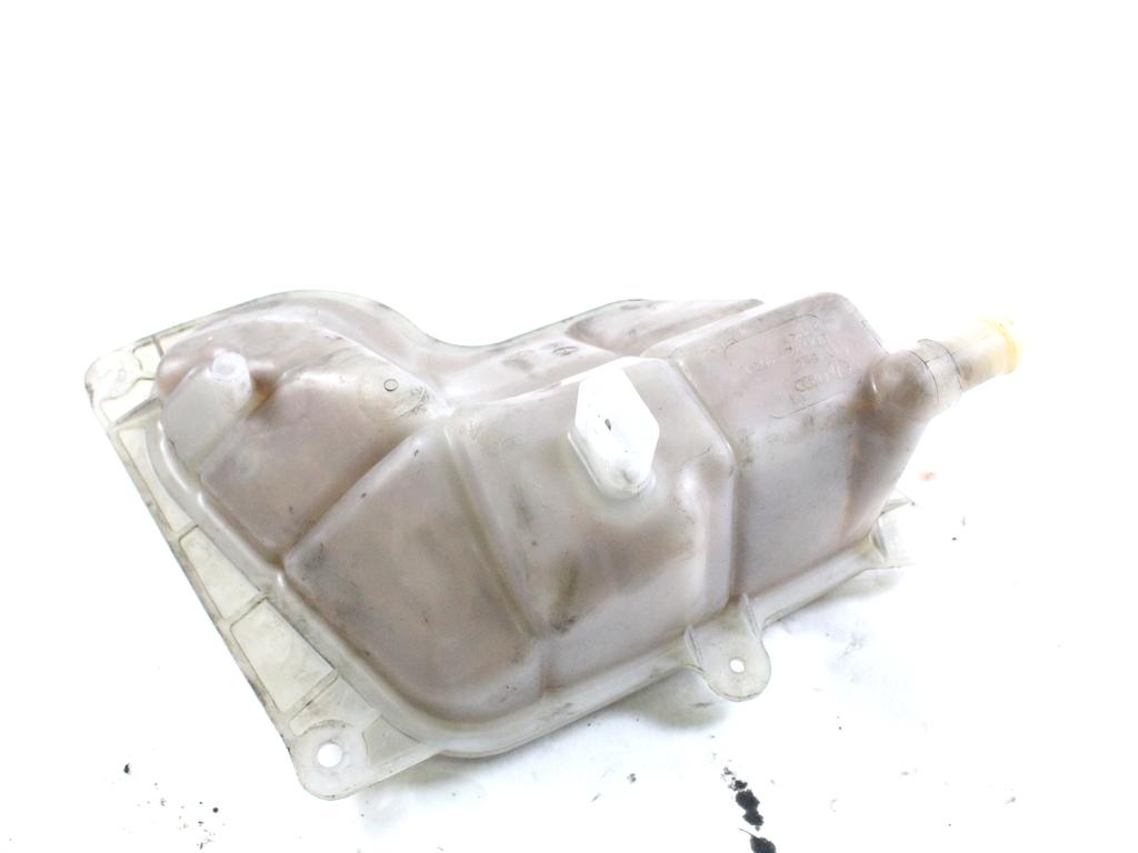 8D0121403L VASCHETTA ACQUA COMPENSAZIONE RADIATORE VOLKSWAGEN PASSAT 1.9 D 96KW 5M 5P (2004) RICAMBIO USATO