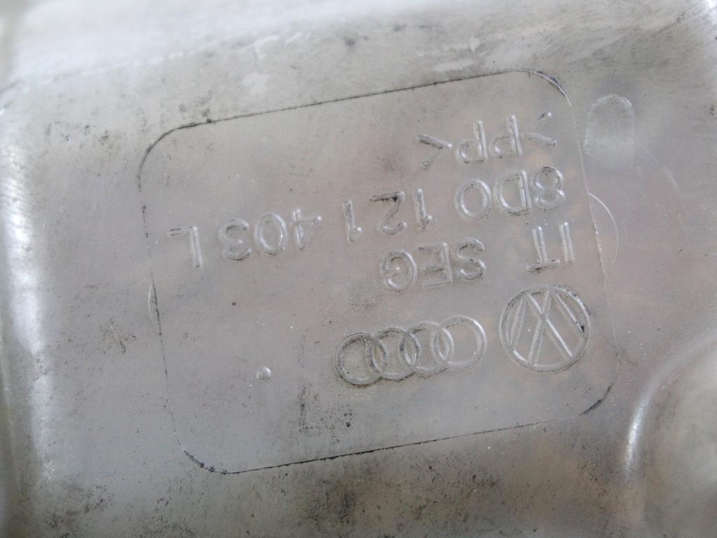 8D0121403L VASCHETTA ACQUA COMPENSAZIONE RADIATORE VOLKSWAGEN PASSAT 1.9 D 96KW 5M 5P (2004) RICAMBIO USATO