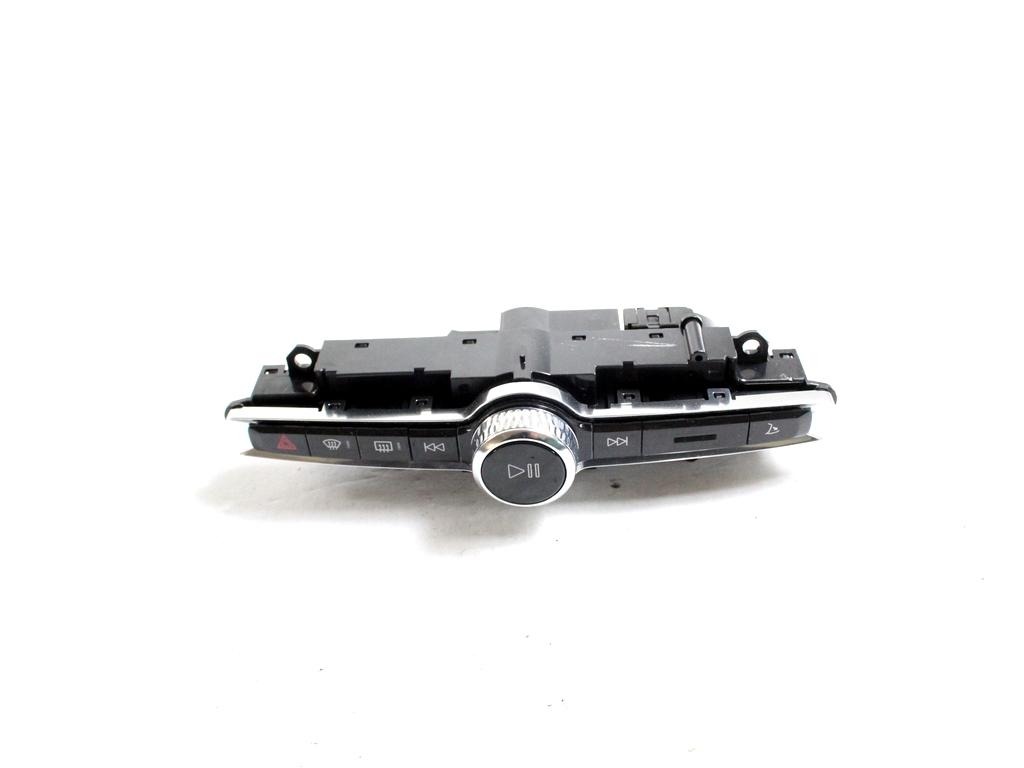 31346789 GRUPPO DI COMANDO AUTORADIO SISTEMA MULTIMEDIALE VOLVO XC90 2.0 I 4X4 173KW AUT 5P (2021) RICAMBIO USATO CON INTERRUTTORE QUATTRO FRECCE, SBRINATORE PARABREZZA, LUNOTTO TERMICO