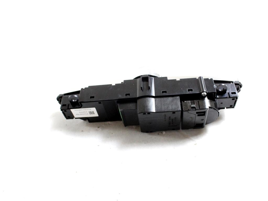 31346789 GRUPPO DI COMANDO AUTORADIO SISTEMA MULTIMEDIALE VOLVO XC90 2.0 I 4X4 173KW AUT 5P (2021) RICAMBIO USATO CON INTERRUTTORE QUATTRO FRECCE, SBRINATORE PARABREZZA, LUNOTTO TERMICO