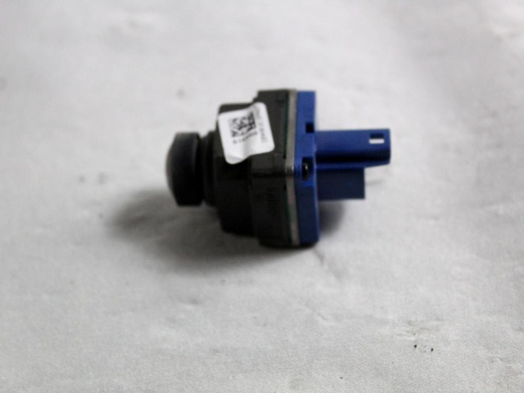32286680 RETROCAMERA TELECAMERA POSTERIORE VOLVO XC90 2.0 I 4X4 173KW AUT 5P (2021) RICAMBIO USATO
