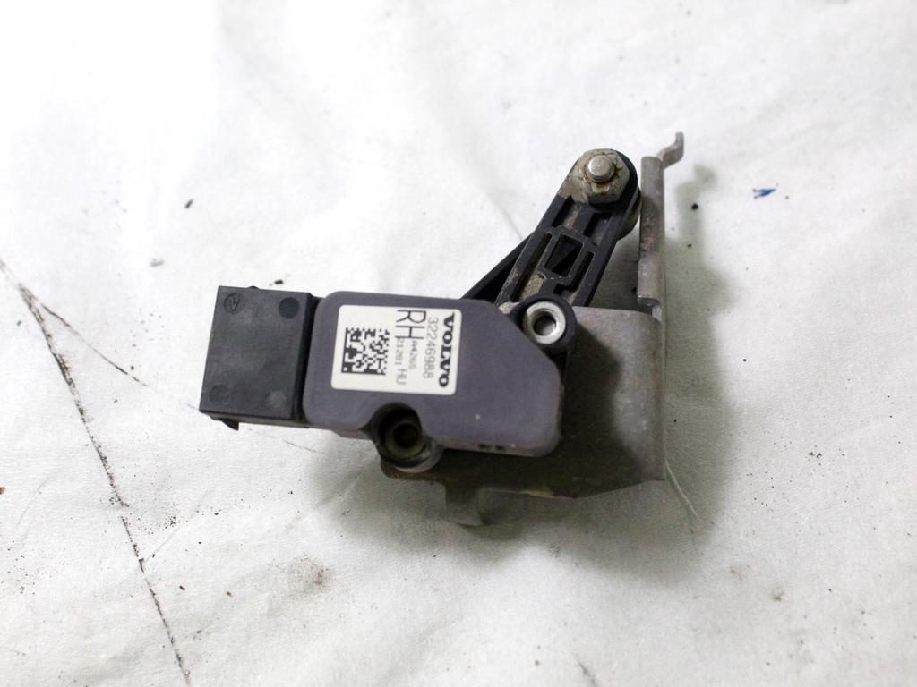 32246988 SENSORE DI LIVELLO ALTEZZA FARI POSTERIORE DESTRO VOLVO XC90 2.0 I 4X4 173KW AUT 5P (2021) RICAMBIO USATO 31406563