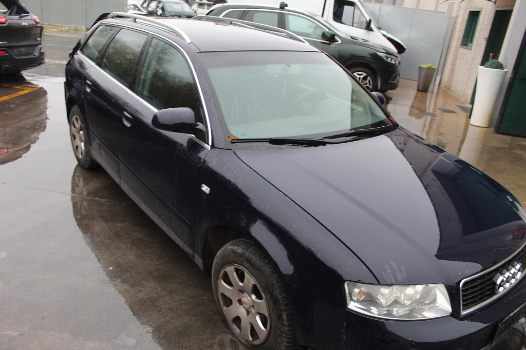 AUDI A4 SW 1.9 D 96KW 6M 5P (2004) RICAMBI IN MAGAZZINO