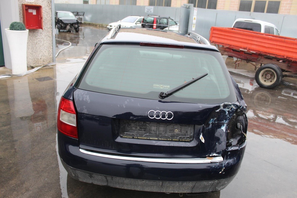 AUDI A4 SW 1.9 D 96KW 6M 5P (2004) RICAMBI IN MAGAZZINO