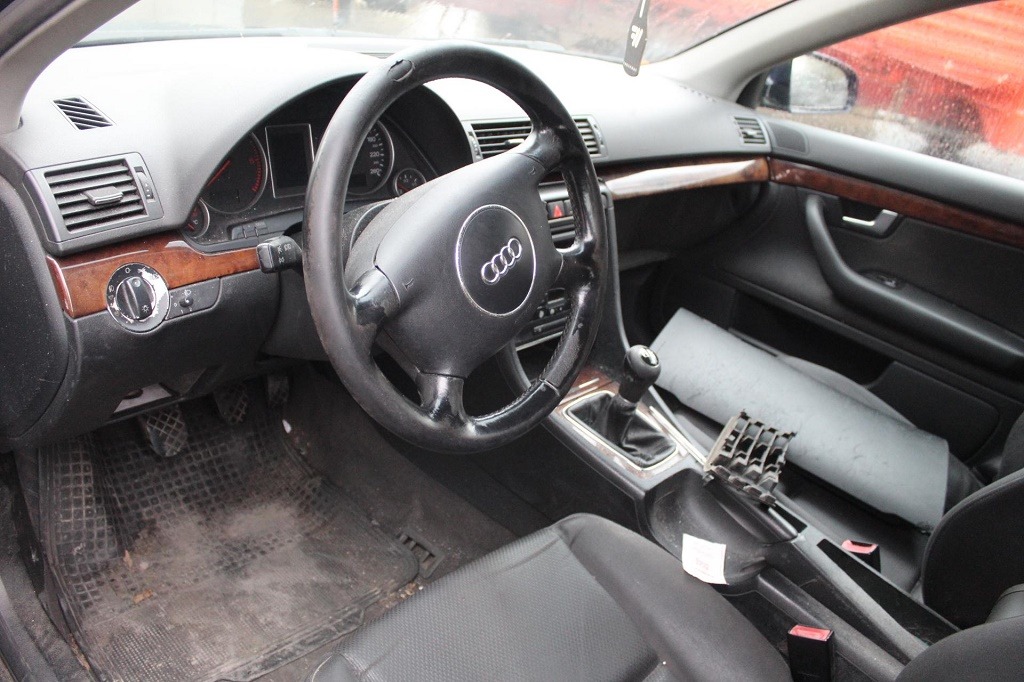 AUDI A4 SW 1.9 D 96KW 6M 5P (2004) RICAMBIO USATO 