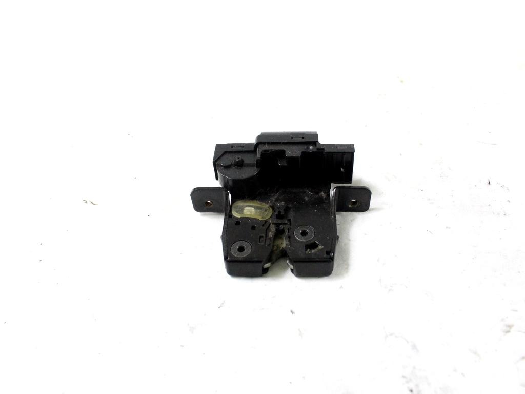 90502EY10A CHIUSURA SERRATURA PORTELLONE COFANO POSTERIORE BAULE NISSAN QASHQAI +2 2.0 D 4X4 110KW AUT 5P (2010) RICAMBIO USATO 