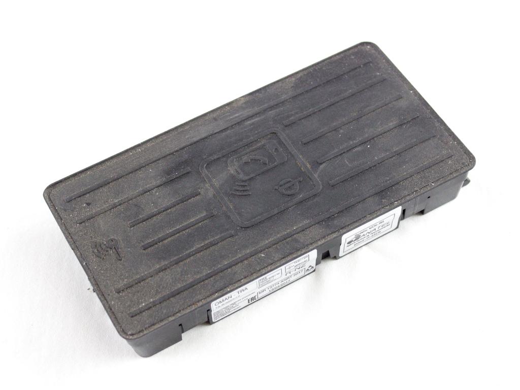 4K0035502A BASE RICARICA WIRELESS BATTERIA TELEFONO AUDI A7 C8 3.0 I 210KW 4X4 5P AUT (2019) RICAMBIO USATO