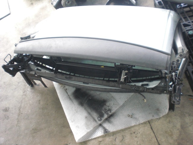 ZLOZLJIVA STREHA OEM N. 8301J0  ORIGINAL REZERVNI DEL PEUGEOT 206 / 206 CC 2A/C 2D 2E/K R (2003 - 10/2008) DIESEL LETNIK 2005