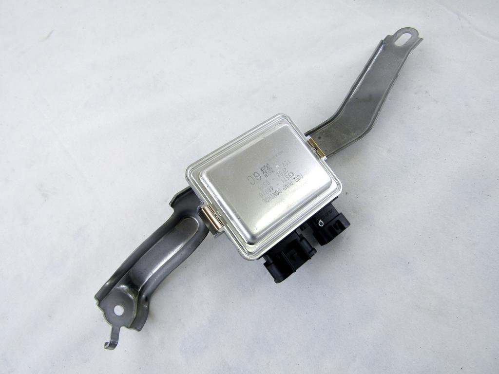 89571-48010 CENTRALINA POMPA CARBURANTE TOYOTA RAV 4 2.5 I 131KW AUT 5P (2022) RICAMBIO USATO