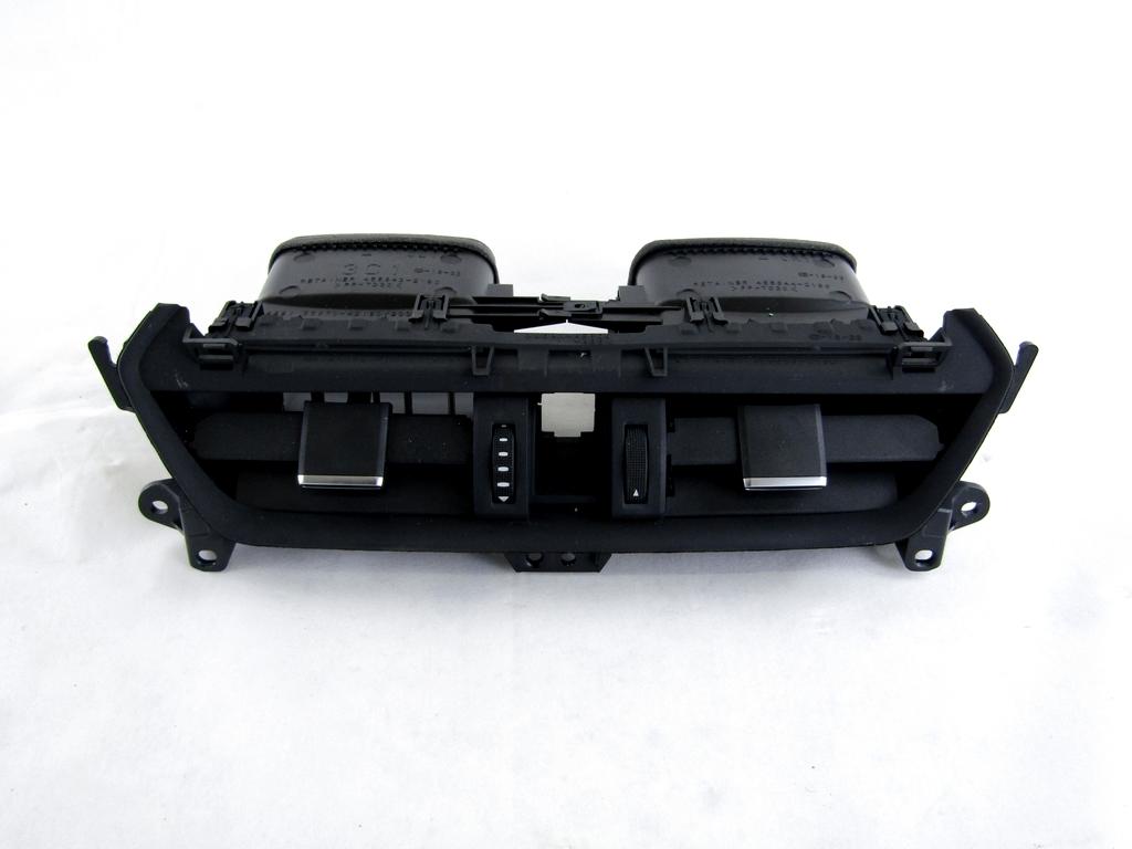 55670-42190 BOCCHETTE AERAZIONE CENTRALI CRUSCOTTO TOYOTA RAV 4 2.5 I 131KW AUT 5P (2022) RICAMBIO USATO