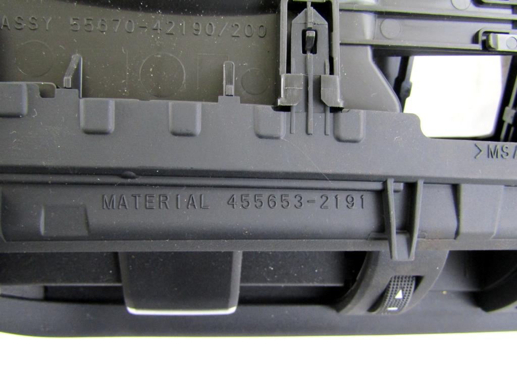 55670-42190 BOCCHETTE AERAZIONE CENTRALI CRUSCOTTO TOYOTA RAV 4 2.5 I 131KW AUT 5P (2022) RICAMBIO USATO