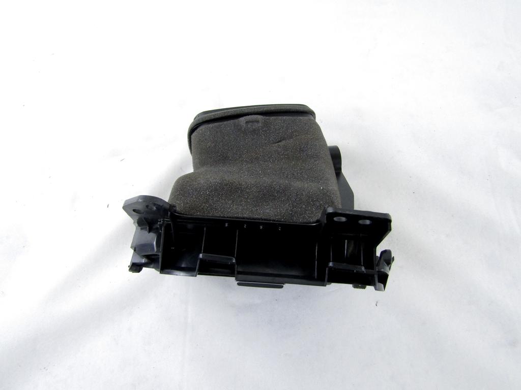 55650-42070 BOCCHETTA AERAZIONE CRUSCOTTO LATO SINISTRO TOYOTA RAV 4 2.5 I 131KW AUT 5P (2022) RICAMBIO USATO