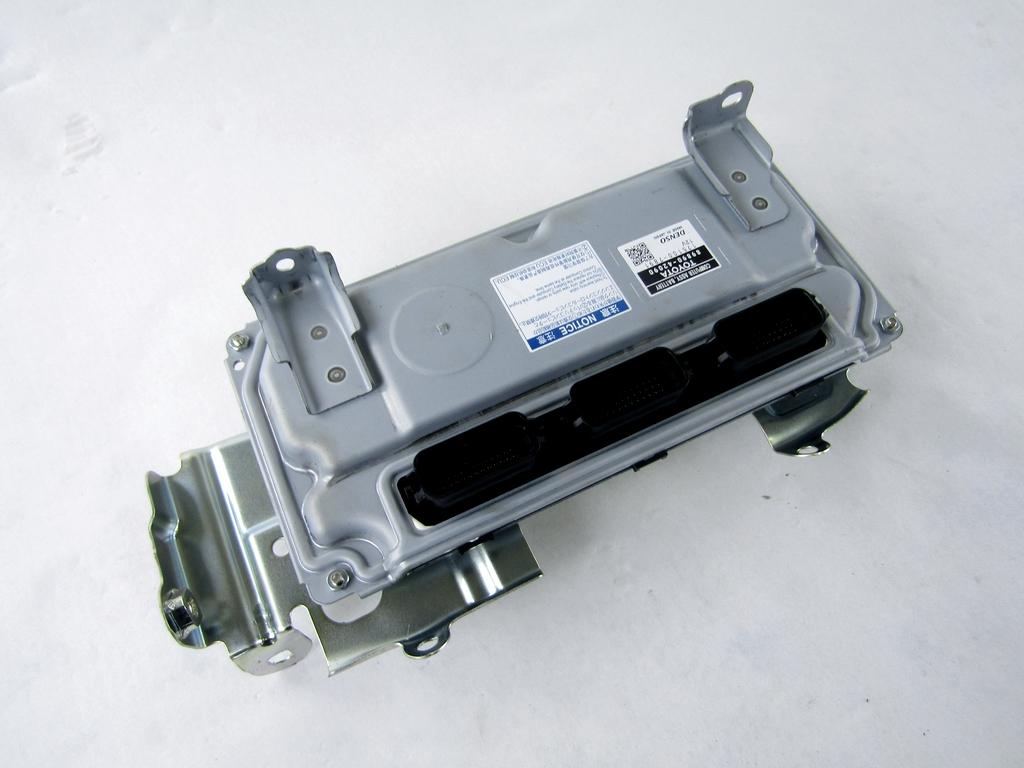 89890-42090 CENTRALINA BATTERIA HYBRID TOYOTA RAV 4 2.5 I 131KW AUT 5P (2022) RICAMBIO USATO