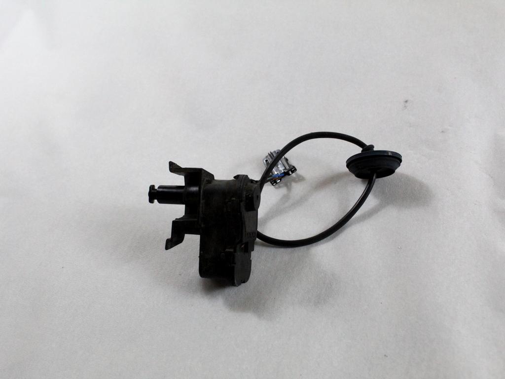 5C6810773H MOTORINO APERTURA CHIUSURA SPORTELLO CARBURANTE VOLKSWAGEN GOLF 7.5 1.5 B 110KW AUT 5P (2017) RICAMBIO USATO