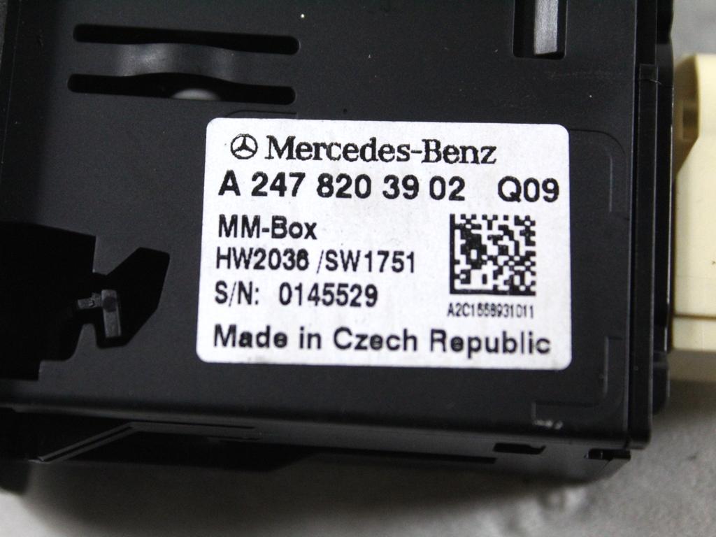 A2478203902 PORTA INGRESSO USB-C MERCEDES CLASSE A 180 W177 2.0 D 85KW AUT 5P (2022) RICAMBIO USATO