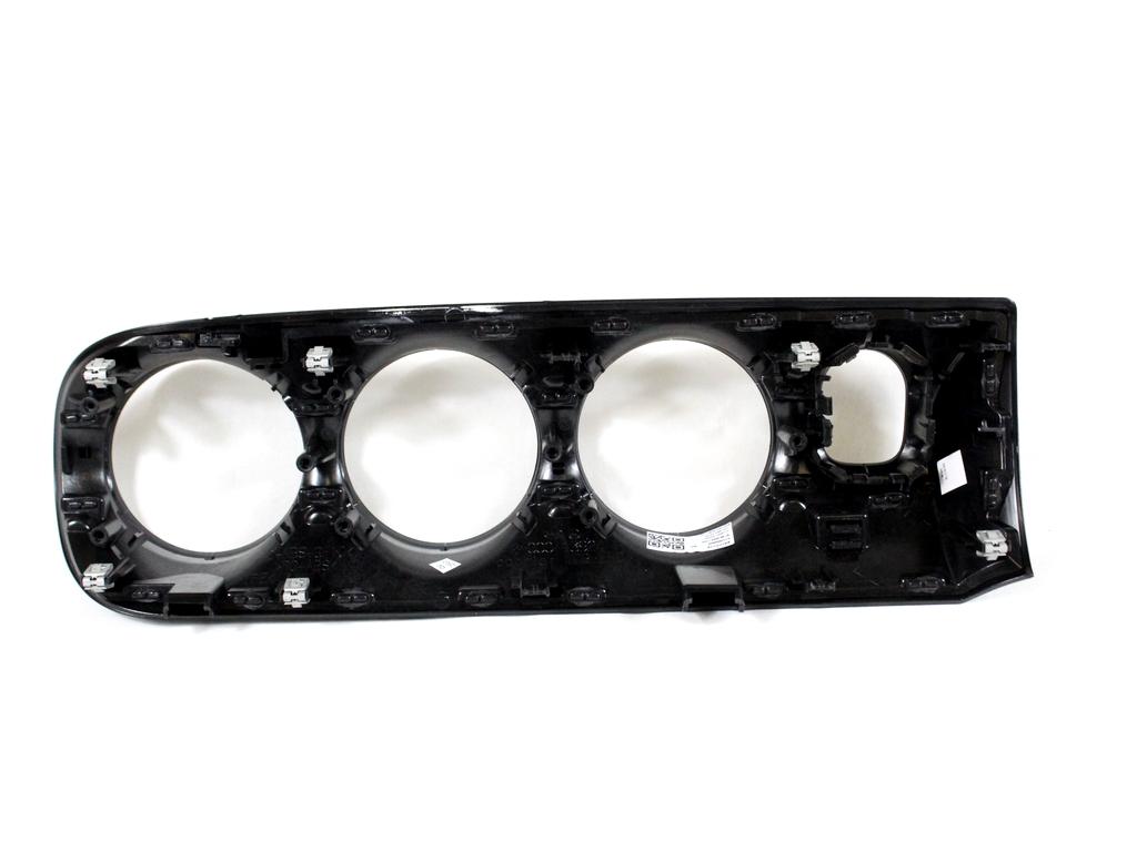 A1776809800 MODANATURA RIVESTIMENTO CRUSCOTTO CENTRALE MERCEDES CLASSE A 180 W177 2.0 D 85KW AUT 5P (2022) RICAMBIO USATO