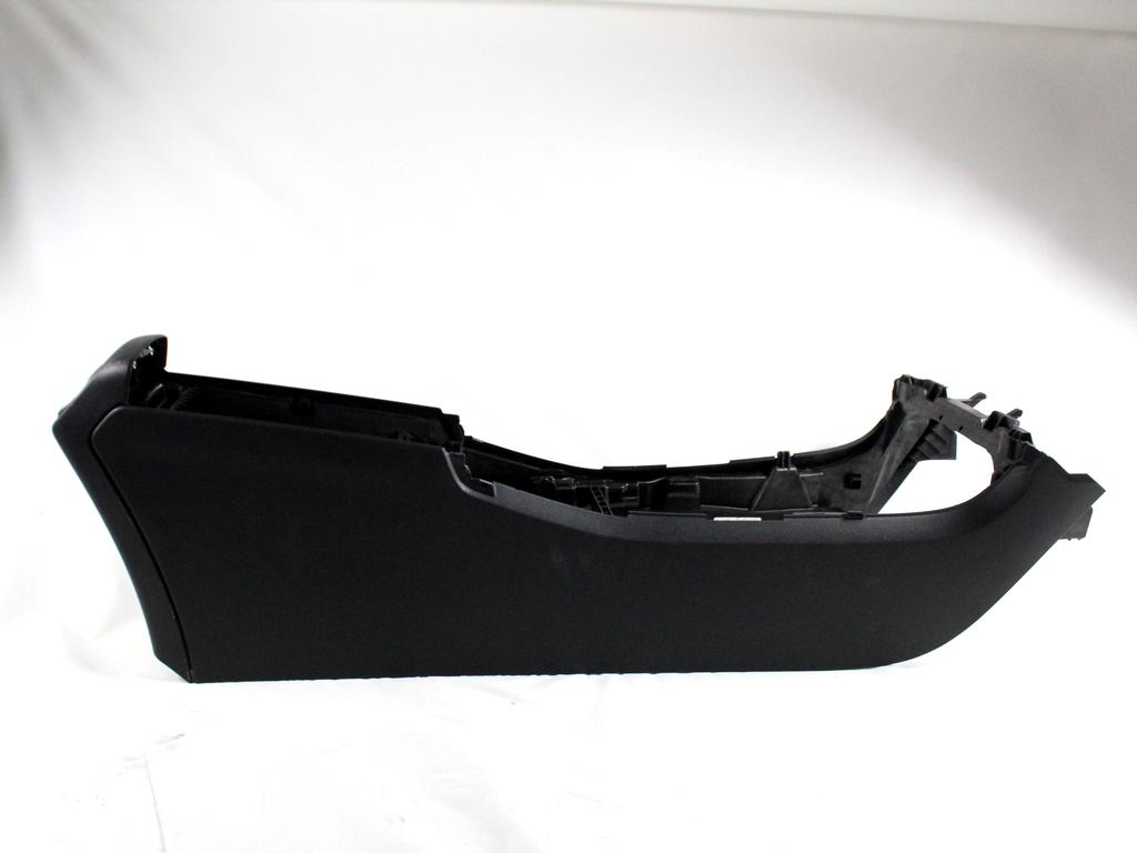 A1776802401 TUNNEL CENTRALE MERCEDES CLASSE A 180 W177 2.0 D 85KW AUT 5P (2022) RICAMBIO USATO